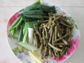 酸豇豆回锅肉的做法步骤：4