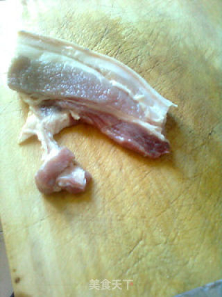 粉蒸肉的做法步骤：1