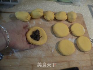 南瓜饼的做法步骤：9