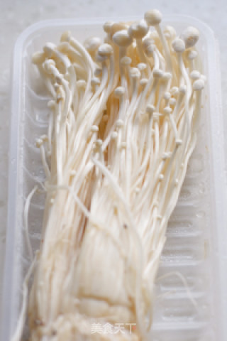 思密达来了——轻轻松松在家做韩料之豆腐泡菜汤的做法步骤：5