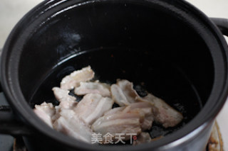 思密达来了——轻轻松松在家做韩料之豆腐泡菜汤的做法步骤：6