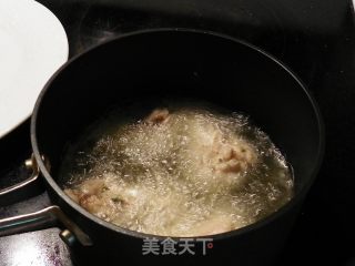 新鲜迷迭香萝勒鸡翅的做法步骤：4