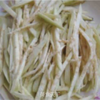 蒜拌茄丝的做法步骤：1