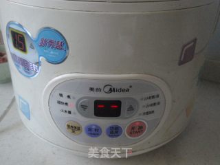 试验成功的煲仔饭的做法步骤：5
