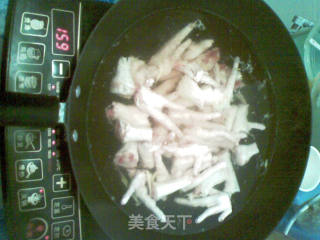 【洗手做羹汤】风味泡椒凤爪（即食版）的做法步骤：3