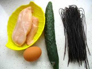 【鸡丝蕨菜粉】有荤有素营养均衡！的做法步骤：1