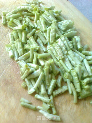 干煸老豆角的做法步骤：4