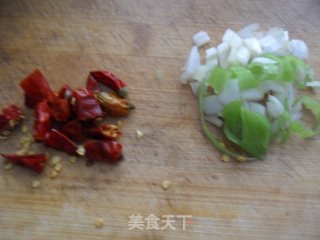 素炒黄豆芽的做法步骤：2
