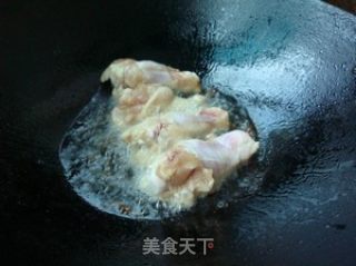 香菇炖鸡腿的做法步骤：3