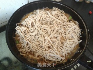 猪肉豆角焖面的做法步骤：17
