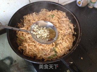 猪肉豆角焖面的做法步骤：19