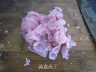 洋葱炒肉片的做法步骤：2