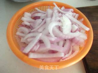 洋葱炒肉片的做法步骤：3