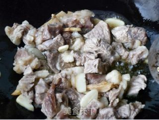 咖喱牛肉的做法步骤：6