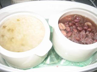 一锅二炖，绿豆粥和红豆白木耳的做法步骤：4