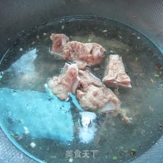 简单早餐-----鸡蛋排骨面-----清淡有营养的做法步骤：5
