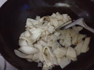 穷人的松茸——小炒杏鲍菇的做法步骤：4
