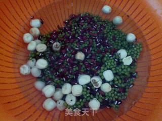 红枣桂圆八宝粥的做法步骤：3