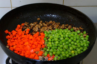 芽菜酱油炒饭的做法步骤：7