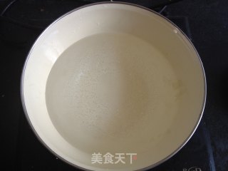 强身健脑营养菜——菌菇烘蛋的做法步骤：2