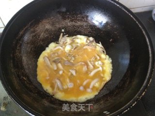 强身健脑营养菜——菌菇烘蛋的做法步骤：9