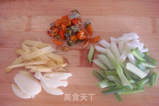 家常菜——香煎鱼块的做法步骤：1