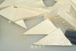 家常小菜之香煎豆腐烩回锅肉的做法步骤：1