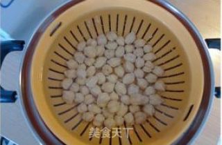 印式鹰嘴豆浓汤 Soupe de pois chiches indienne的做法步骤：1
