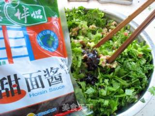 【香芹迷你小包子】保留全部营养！的做法步骤：5