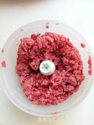 牛肉萝卜水饺的做法步骤：5