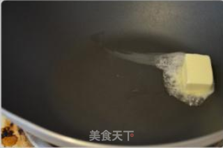 煎牛排的做法步骤：3