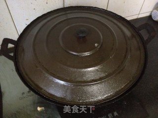 美味农家菜——玉米炖猪手的做法步骤：13