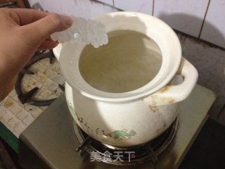 养颜甜品——冰糖银耳莲子羹的做法步骤：6