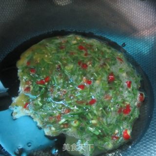 韭菜蛋炒饭------剩饭不用愁的做法步骤：6
