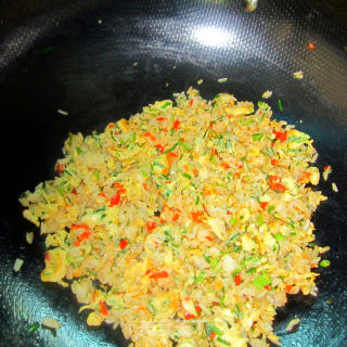 韭菜蛋炒饭------剩饭不用愁的做法步骤：10