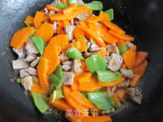 金瓜炒肉片的做法步骤：7