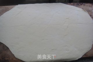 芝麻盐葱花饼的做法步骤：4