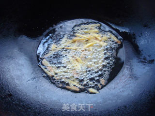 荷兰豆炒鲜鱿的做法步骤：8