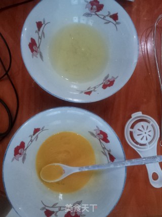电饭煲蛋糕的做法步骤：2