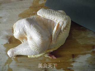 简易电饭煲香菇焖鸡的做法步骤：1
