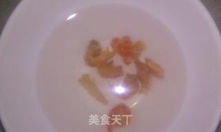 海米粉丝拌黄瓜——附送速发粉丝的方法的做法步骤：7