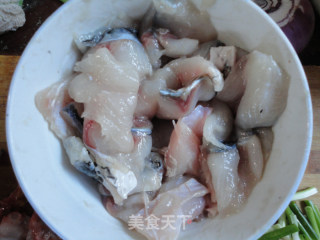 少油版酸菜鱼的做法步骤：7