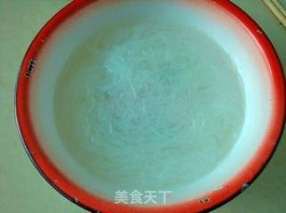 鸡汁粉丝的做法步骤：1