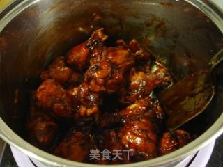 冰糖黄焖鸡翅根的做法步骤：9