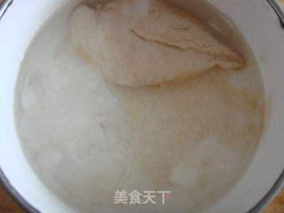 炝拌鸡丝绿豆芽的做法步骤：7