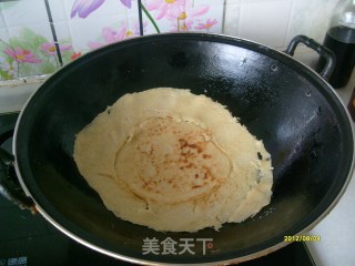 小麦胚芽鸡蛋饼的做法步骤：5