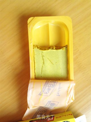 我的午餐：咖喱年糕，萝卜丁炒蛋的做法步骤：2