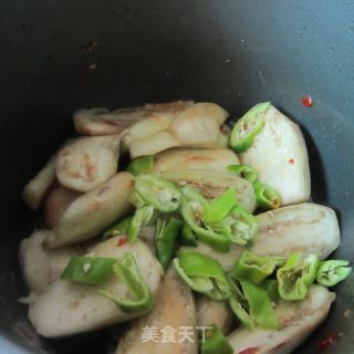 红烧去皮茄子的做法步骤：5