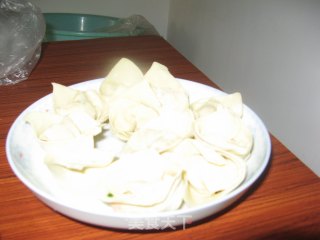红萝卜虾仁饺的做法步骤：5