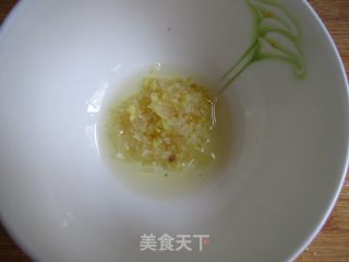 蒜泥手撕茄子的做法步骤：5